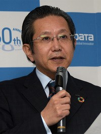 写真1：NTTデータで代表取締役副社長執行役員人事本部長を務める柳圭一郎氏